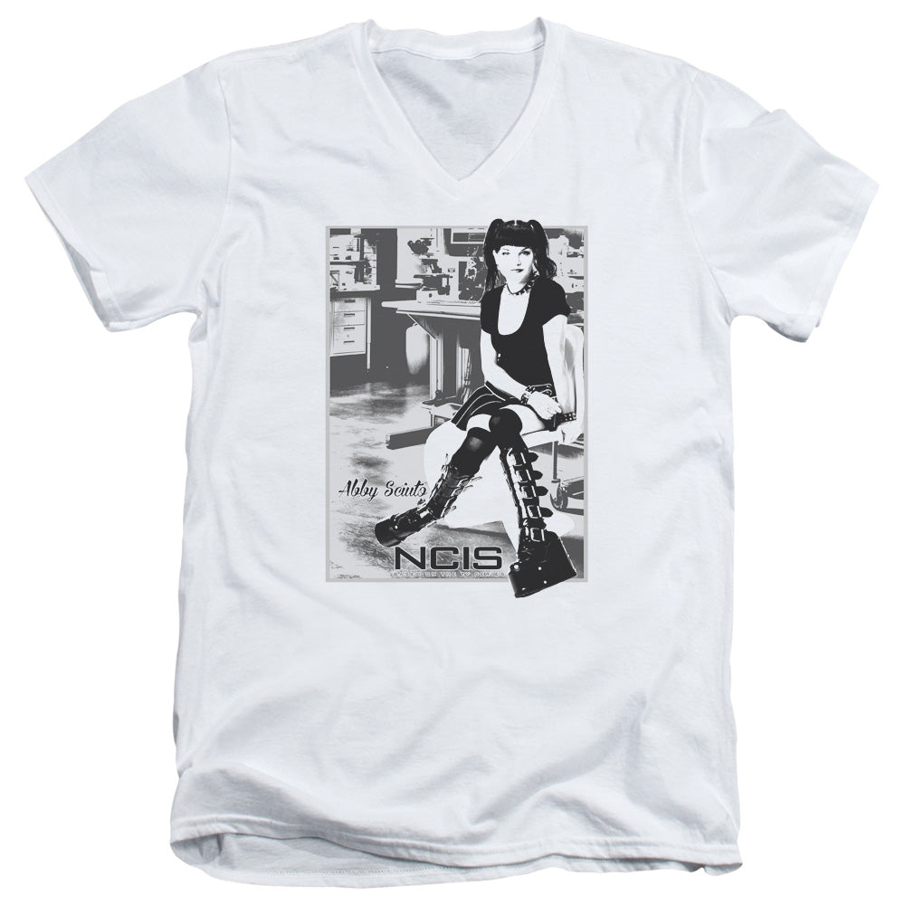 Ncis/relax - S/s Adult V-neck 30/1 - White