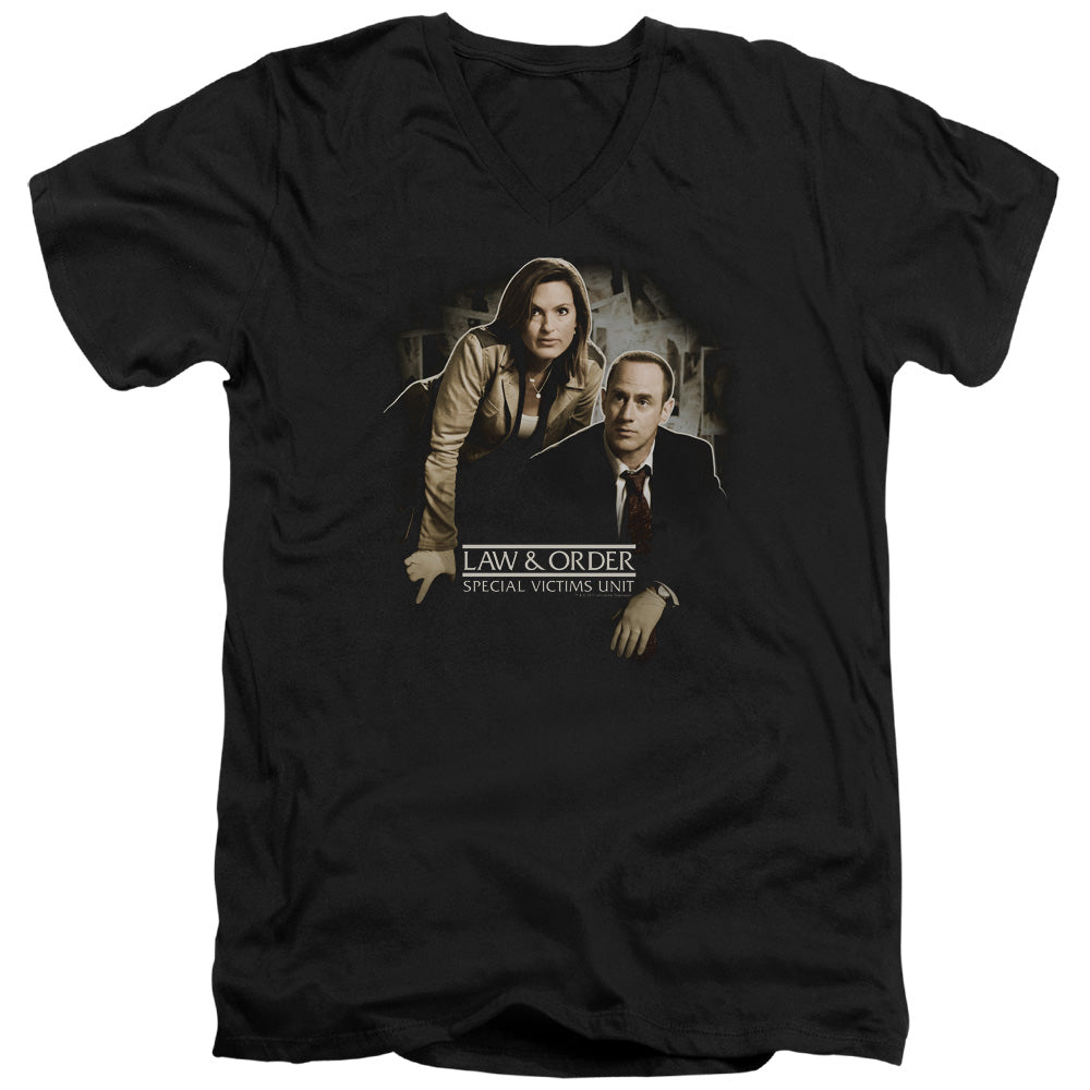 Law And Order Svu/helping Victims - S/s Adult V-neck - Black