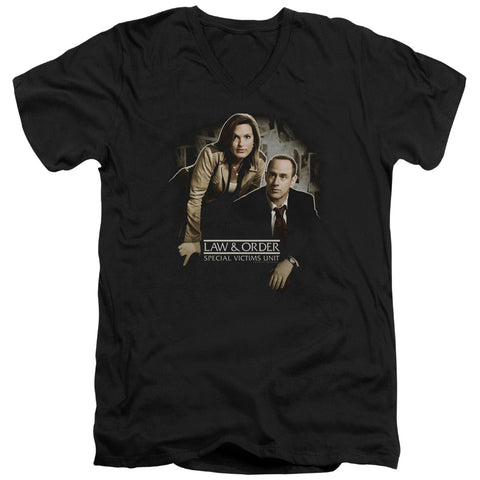 Law And Order Svu/helping Victims - S/s Adult V-neck - Black