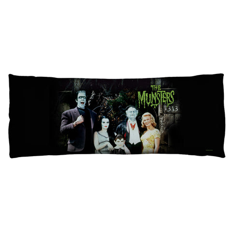 THE MUNSTERS-THE FAMILY - MICROFIBER BODY PILLOW - 18x54